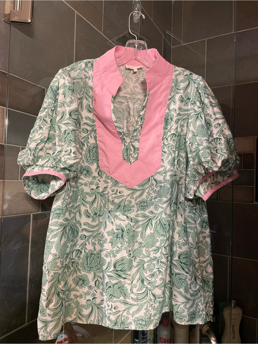 Women's Pink Trim Green Floral Puff-Sleeve Top